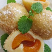 Velkopavlovický meruňkový knedlík