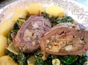 Roláda z pštrosího masa, špenát, bramborové noky