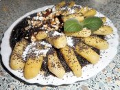 Bramborové šišky Láznička, povidlový rozvar, mák, ořechy