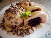 Borůvkové knedlíky Láznička s pudinkovým krémem