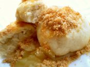 Hruškové kynuté knedlíky