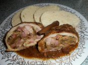 Bolehošťský pečený závitek, houskový knedlík Láznička