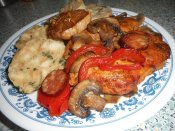 Kuřecí po chalupářsku, karlovarský knedlík Láznička