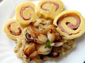 Kedlubnové zelí s bramborovou roládou