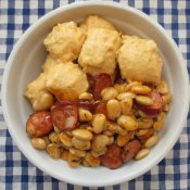 157. Nočky z červené čočky