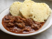 Segedinský guláš speciál