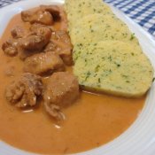 185. Bramborový knedlík pažitkový