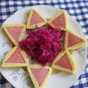 Bramborová roláda s uzeninou