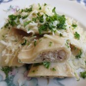 Tyrolské taštičky plněné kysaným zelím